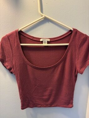 Bozzolo Mauve Ribbed Scoop Neck Crop Top